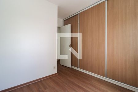 Suíte  de apartamento à venda com 2 quartos, 70m² em Jardim Parque Morumbi, São Paulo
