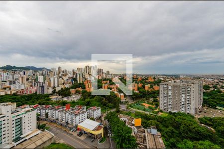 Apartamento à venda com 120m², 2 quartos e 3 vagas Apartamento à venda com 120m², 2 quartos e 3 vagasVista