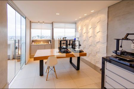 Apartamento à venda com 120m², 2 quartos e 3 vagas Apartamento à venda com 120m², 2 quartos e 3 vagasÁrea gourmet