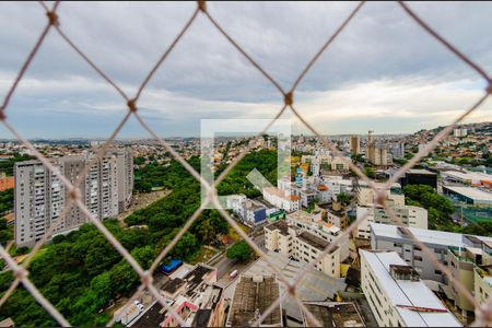 Apartamento à venda com 120m², 2 quartos e 3 vagas Apartamento à venda com 120m², 2 quartos e 3 vagasVista