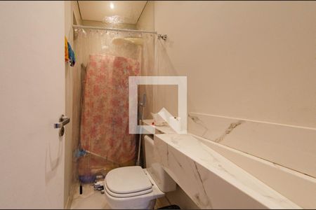 Apartamento à venda com 120m², 2 quartos e 3 vagas Apartamento à venda com 120m², 2 quartos e 3 vagasBanheiro 2