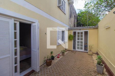 Casa de condomínio à venda com 126m², 2 quartos e 1 vagaÁrea de Serviço