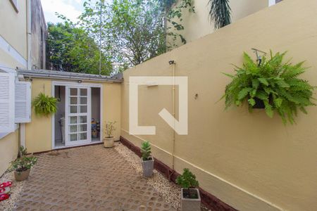 Casa de condomínio à venda com 126m², 2 quartos e 1 vagaÁrea de Serviço