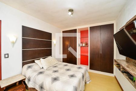 Casa à venda com 372m², 4 quartos e 2 vagasQuarto 2