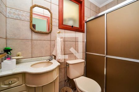 Casa à venda com 372m², 4 quartos e 2 vagasBanheiro de serviço