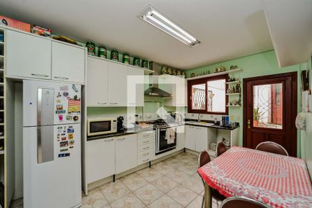 Casa à venda com 372m², 4 quartos e 2 vagasCozinha