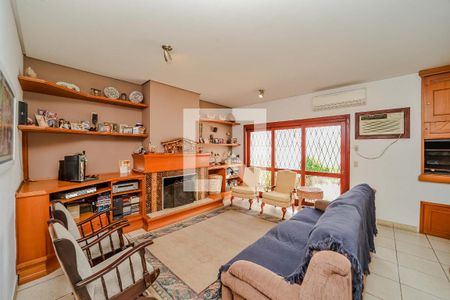 Sala da Churrasqueira de casa à venda com 4 quartos, 372m² em Chácara das Pedras, Porto Alegre