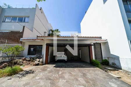 Casa à venda com 372m², 4 quartos e 2 vagasGaragem