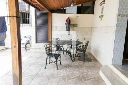 Casa à venda com 431m², 8 quartos e 3 vagasChurrasqueira