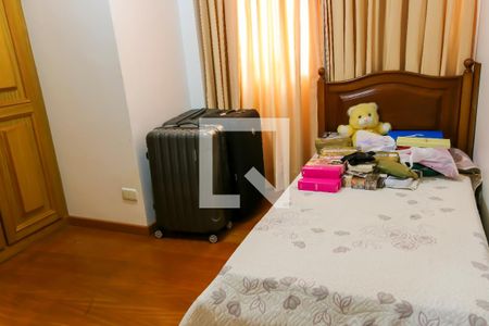 Casa à venda com 431m², 8 quartos e 3 vagasQuarto 2 - 2º Pavimento