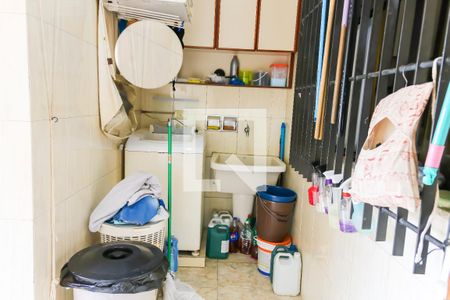 Casa à venda com 431m², 8 quartos e 3 vagasÁrea de Serviço