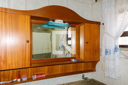 Casa à venda com 431m², 8 quartos e 3 vagasBanheiro da Suíte 1