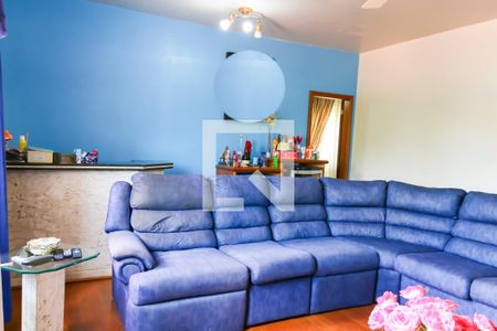 Casa à venda com 431m², 8 quartos e 3 vagasSala 2º Pavimento