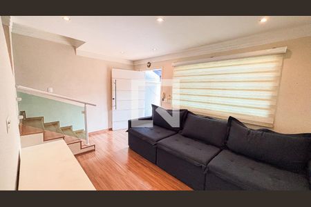 Sala de casa para alugar com 3 quartos, 114m² em Vila Príncipe de Gales, Santo André