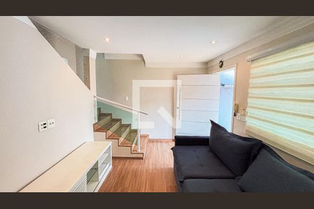 Sala de casa para alugar com 3 quartos, 114m² em Vila Príncipe de Gales, Santo André