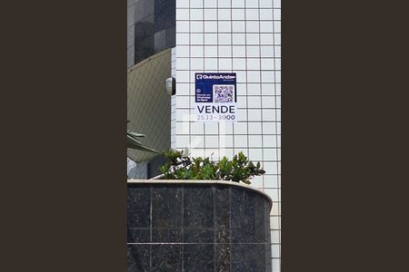 Apartamento à venda com 247m², 4 quartos e 2 vagasPlaquinha