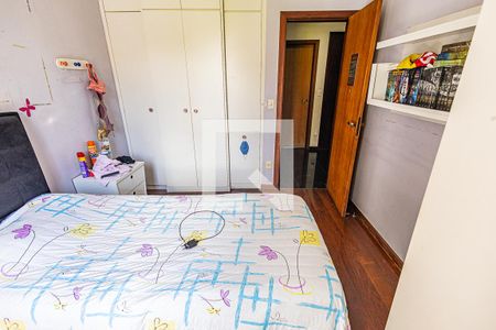 Apartamento à venda com 247m², 4 quartos e 2 vagasQuarto 2