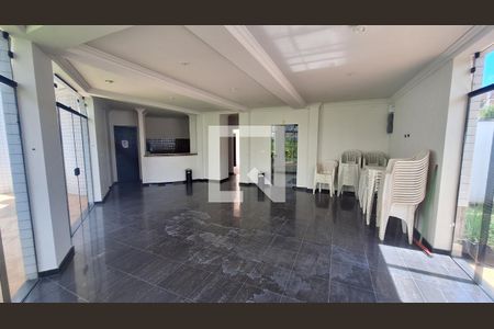 Apartamento à venda com 247m², 4 quartos e 2 vagasLazer: salão de festas / churrasqueira