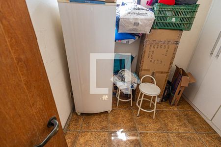 Apartamento à venda com 247m², 4 quartos e 2 vagasQuarto de serviço / suite