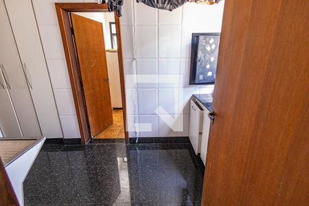 Apartamento à venda com 247m², 4 quartos e 2 vagasÁrea de serviço