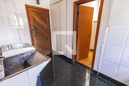 Apartamento à venda com 247m², 4 quartos e 2 vagasÁrea de serviço