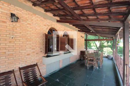 Casa à venda com 514m², 2 quartos e 15 vagasVaranda