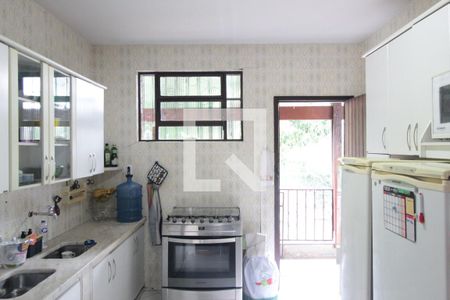 Casa à venda com 514m², 2 quartos e 15 vagasCozinha