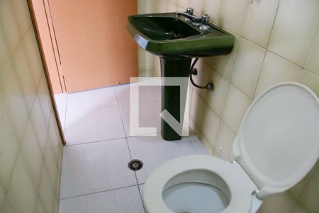 Casa para alugar com 170m², 2 quartos e 2 vagasBanheiro