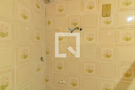 Casa à venda com 200m², 2 quartos e 2 vagasBanheiro