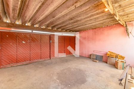 Casa à venda com 200m², 2 quartos e 2 vagasÁrea comum