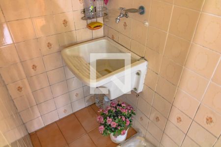 Casa à venda com 200m², 2 quartos e 2 vagasÁrea de Serviço