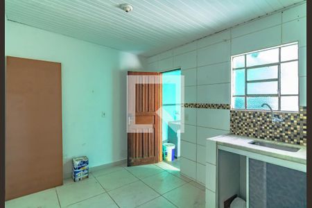 Casa à venda com 200m², 2 quartos e 2 vagasedícula - sala/cozinha