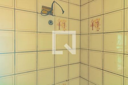 Casa à venda com 200m², 2 quartos e 2 vagasedícula - banheiro