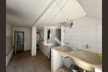 Área de Serviço de casa à venda com 4 quartos, 200m² em Serra, Belo Horizonte