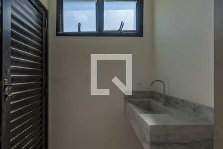 Casa de condomínio para alugar com 470m², 4 quartos e 2 vagasBanheiro Espaço Gourmet