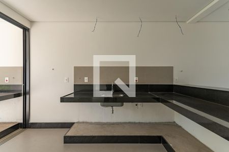 Casa de condomínio para alugar com 470m², 4 quartos e 2 vagasCozinha