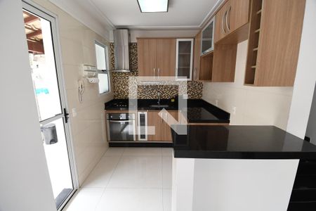 Casa de condomínio à venda com 80m², 3 quartos e 2 vagasCozinha