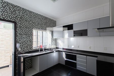 Casa à venda com 200m², 5 quartos e 3 vagasCozinha