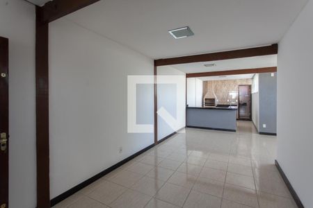 Casa à venda com 200m², 5 quartos e 3 vagasEspaço Gourmet