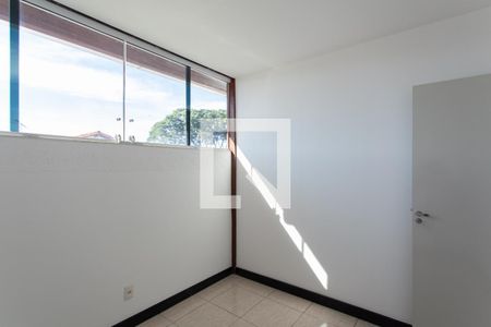 Casa à venda com 200m², 5 quartos e 3 vagasQuarto 3