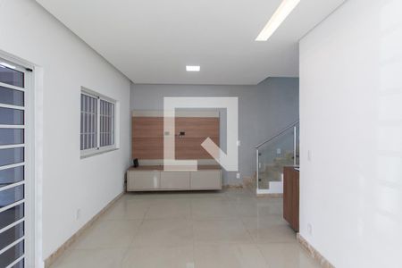 Sala 1 de casa à venda com 5 quartos, 200m² em Jardim Atlântico, Belo Horizonte