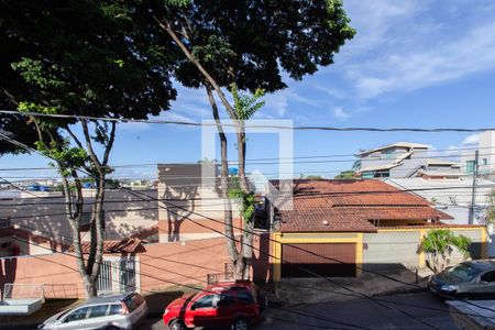 Casa à venda com 200m², 5 quartos e 3 vagasVista 