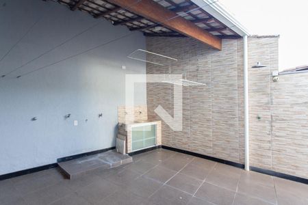 Casa à venda com 200m², 5 quartos e 3 vagasÁrea de Serviço