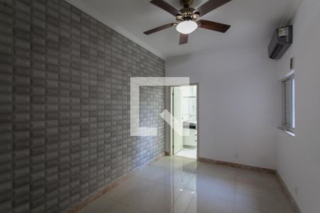 Casa à venda com 200m², 5 quartos e 3 vagasSuíte