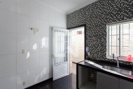 Casa à venda com 200m², 5 quartos e 3 vagasCozinha