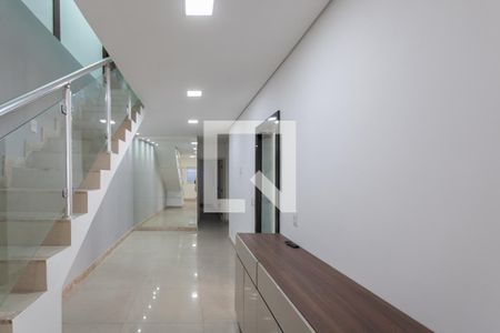 Sala 2 de casa à venda com 5 quartos, 200m² em Jardim Atlântico, Belo Horizonte