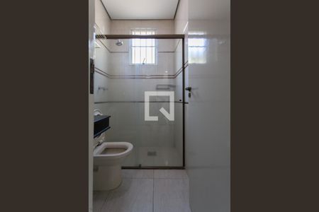 Casa à venda com 200m², 5 quartos e 3 vagasBanheiro Social 1