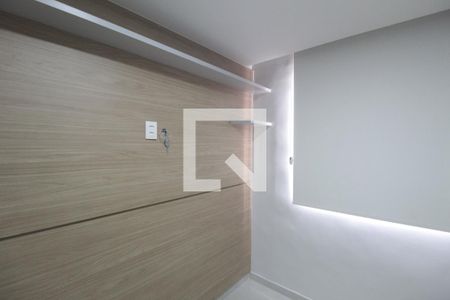 Quarto 1 de apartamento para alugar com 2 quartos, 45m² em Mantiqueira, Belo Horizonte