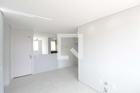 Sala de apartamento para alugar com 2 quartos, 45m² em Mantiqueira, Belo Horizonte