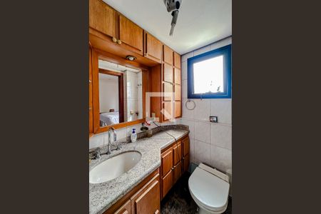 Apartamento à venda com 278m², 4 quartos e 3 vagasBanheiro da Suíte